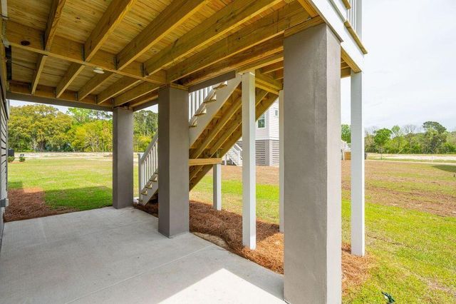 2062 Kings River Trail, Hollywood, SC 29449