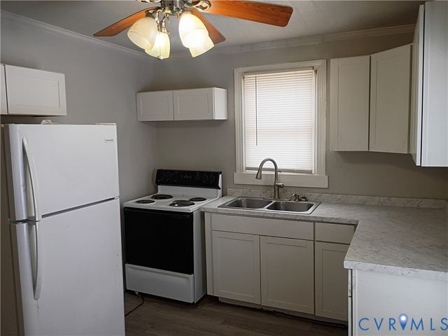 58 N New Ave, Highland Springs, VA 23075