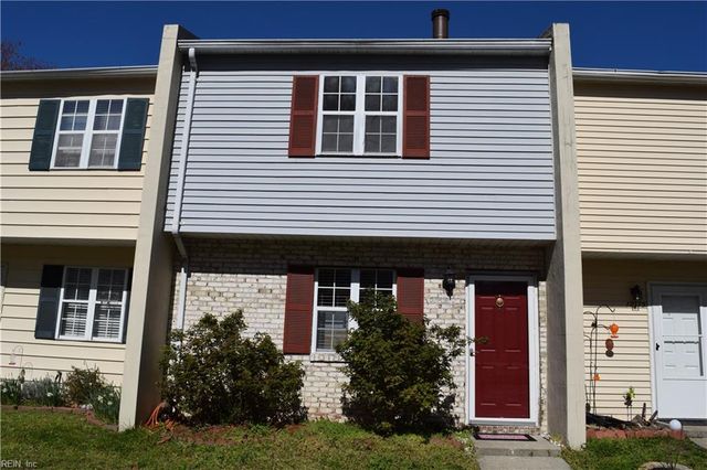 12773 Woodside LN, Newport News, VA 23602