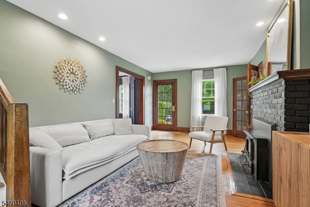 548 Hort St, Westfield Town, NJ 07090 — photo 3