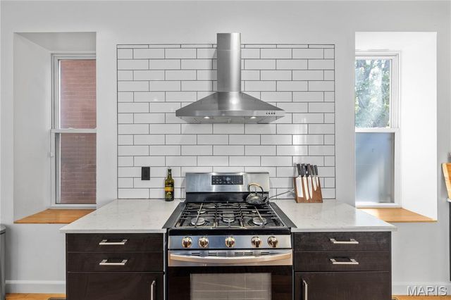 3449 Tennessee Avenue, St Louis, MO 63118