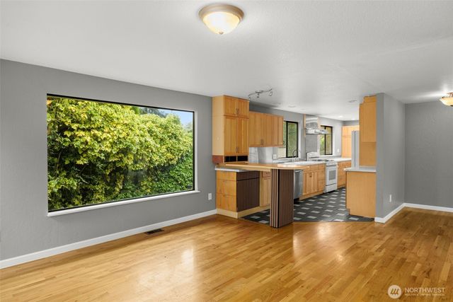 4511 88th Street SW, Mukilteo, WA 98275