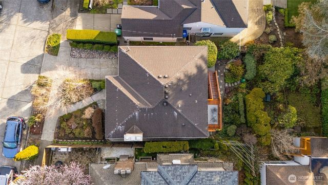 3635 43rd Avenue W, Seattle, WA 98199