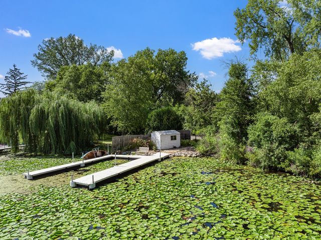 1070 Ferndale Road W, Wayzata, MN 55391