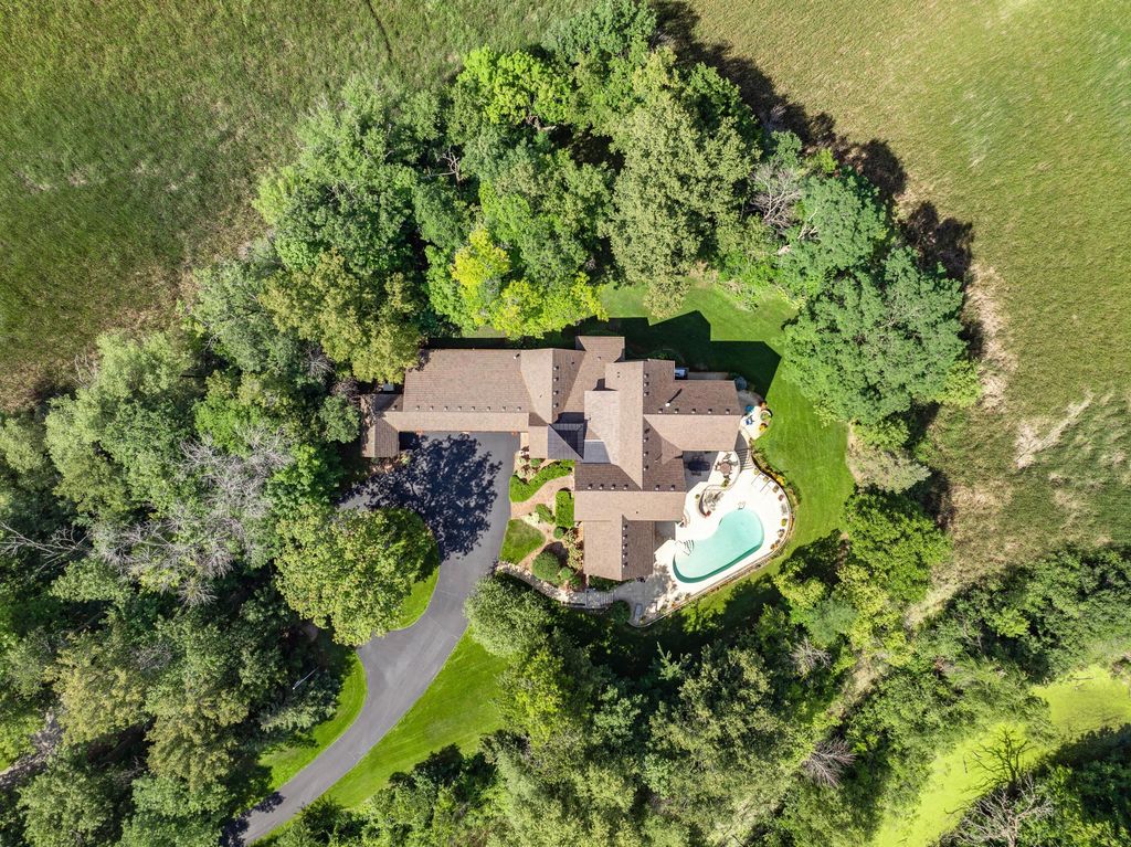 1070 Ferndale Road W, Wayzata, MN 55391 — photo 4