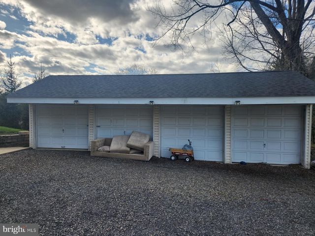 1507 EASTON RD, Warrington, PA 18976