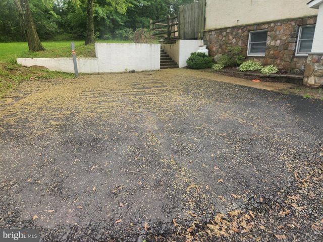 1507 EASTON RD, Warrington, PA 18976