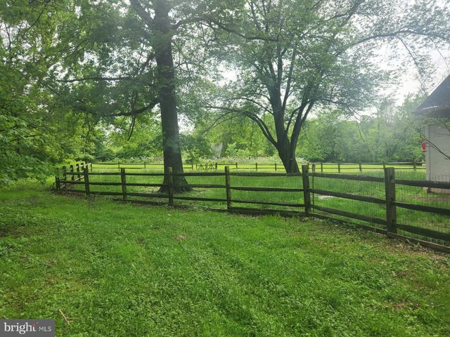 1507 EASTON RD, Warrington, PA 18976