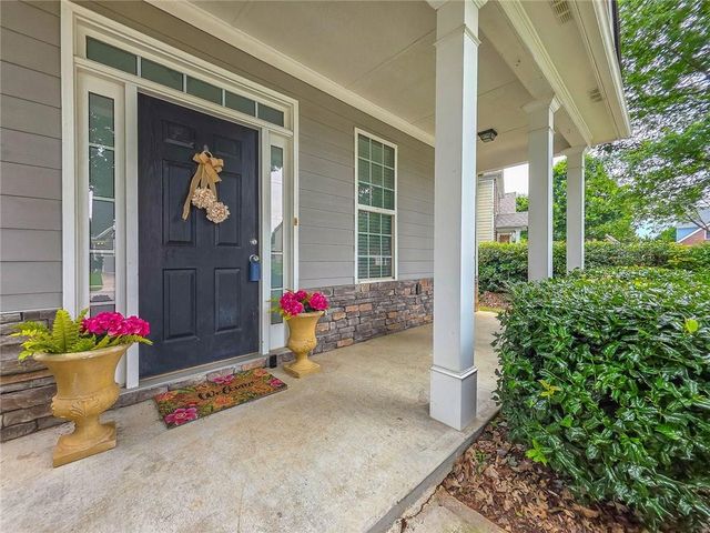 1492 Kilchis Falls Way, Braselton, GA 30517