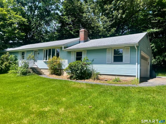 5 Cold Spring Circle, Shelton, CT 06484