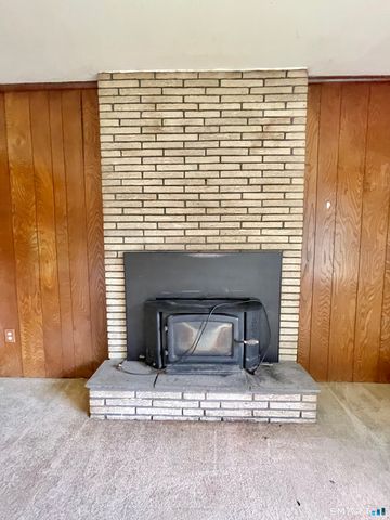 5 Cold Spring Circle, Shelton, CT 06484