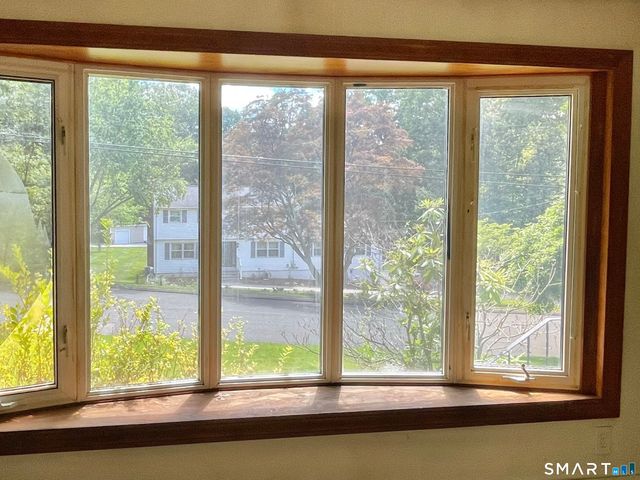 5 Cold Spring Circle, Shelton, CT 06484