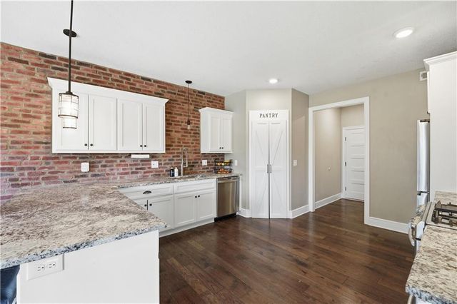 16438 AGNES Street, Gardner, KS 66030