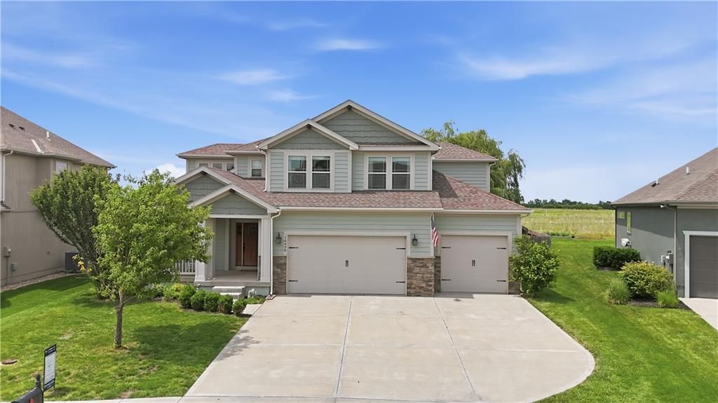 16438 AGNES Street, Gardner, KS 66030