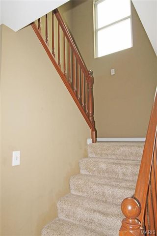 158 Bayhill Village Drive, O'fallon, MO 63368