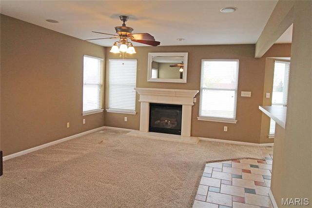 158 Bayhill Village Drive, O'fallon, MO 63368