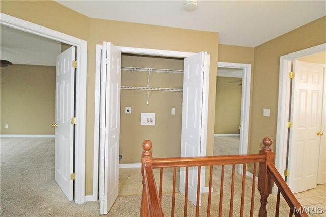 158 Bayhill Village Drive, O'fallon, MO 63368