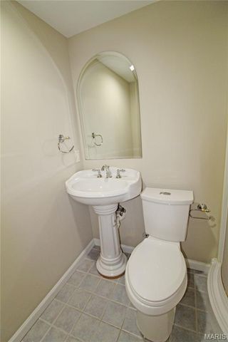 158 Bayhill Village Drive, O'fallon, MO 63368