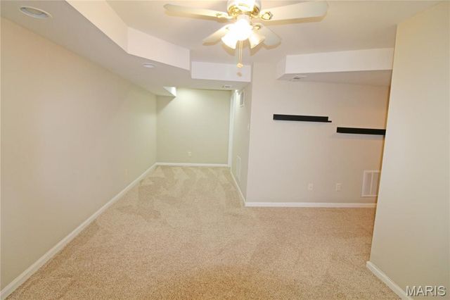 158 Bayhill Village Drive, O'fallon, MO 63368