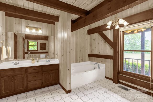 781 Freemantown Road, Rutherfordton, NC 28139