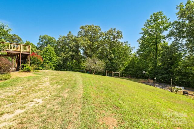 781 Freemantown Road, Rutherfordton, NC 28139