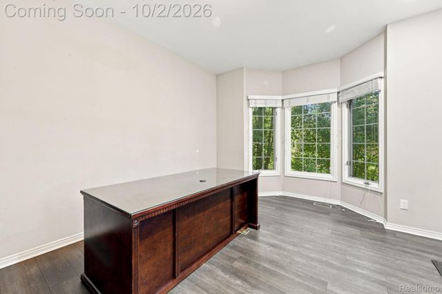 559 Trillium Drive, Troy, MI 48085