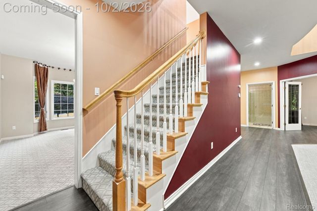 559 Trillium Drive, Troy, MI 48085