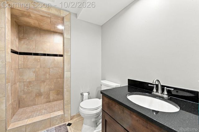 559 Trillium Drive, Troy, MI 48085