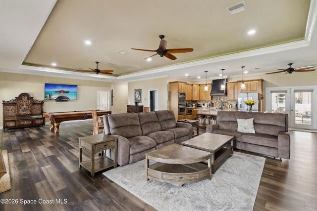 949 N Indian River Drive, Cocoa, FL 32922