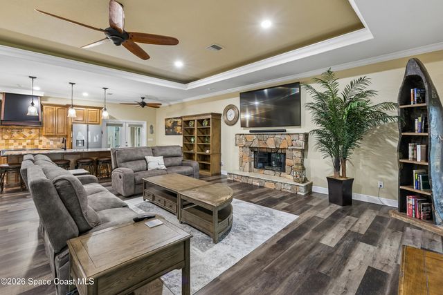 949 N Indian River Drive, Cocoa, FL 32922