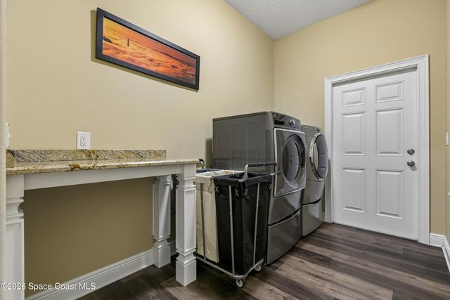 949 N Indian River Drive, Cocoa, FL 32922