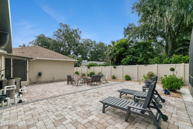 949 N Indian River Drive, Cocoa, FL 32922