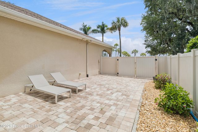 949 N Indian River Drive, Cocoa, FL 32922