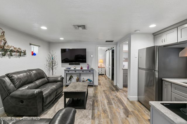 949 N Indian River Drive, Cocoa, FL 32922