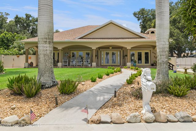 949 N Indian River Drive, Cocoa, FL 32922