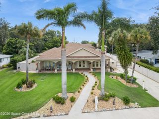 949 N Indian River Drive, Cocoa, FL 32922