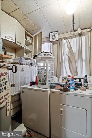 301 POPLAR ST, Westernport, MD 21562