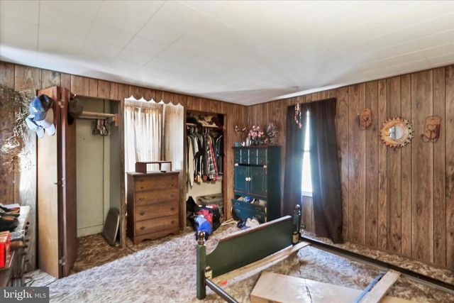 301 POPLAR ST, Westernport, MD 21562