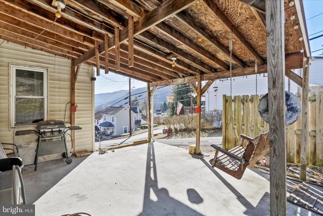 301 POPLAR ST, Westernport, MD 21562