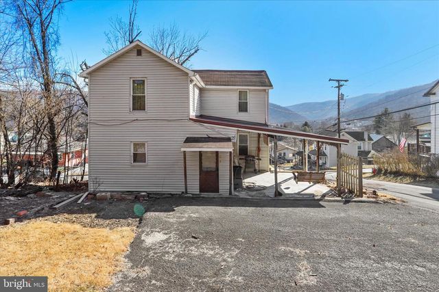 301 POPLAR ST, Westernport, MD 21562