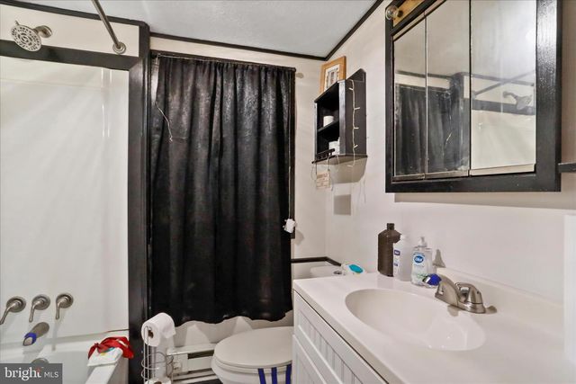 301 POPLAR ST, Westernport, MD 21562