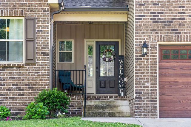 364 N Stonecrop Ct, Clarksville, TN 37043