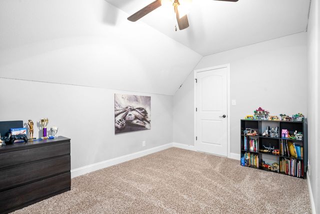 364 N Stonecrop Ct, Clarksville, TN 37043