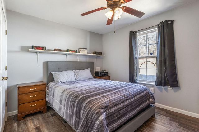 254 Sandy Lane, Hollister, MO 65672