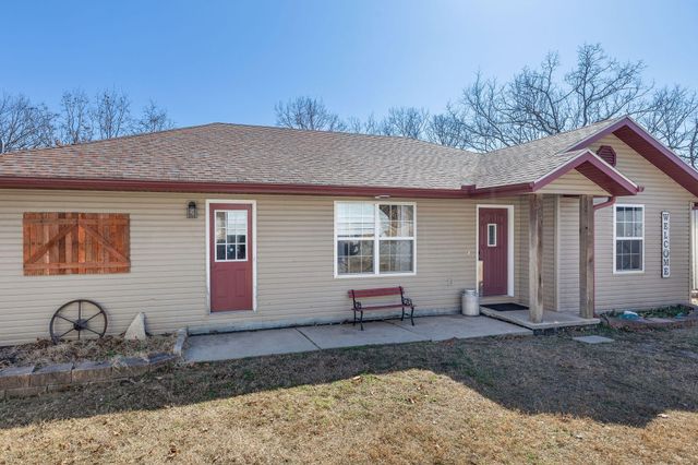 254 Sandy Lane, Hollister, MO 65672