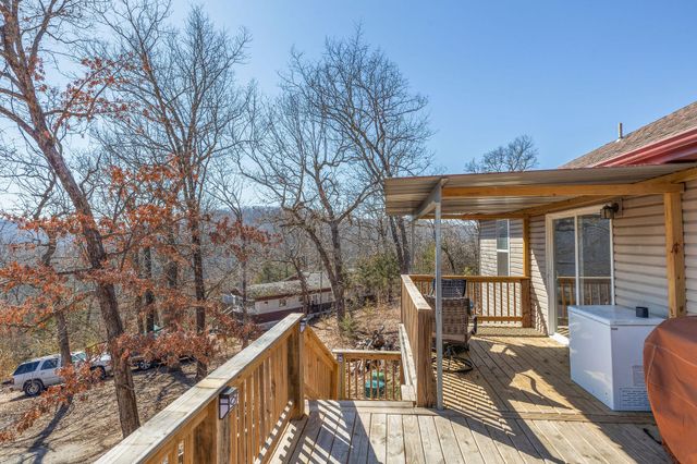 254 Sandy Lane, Hollister, MO 65672