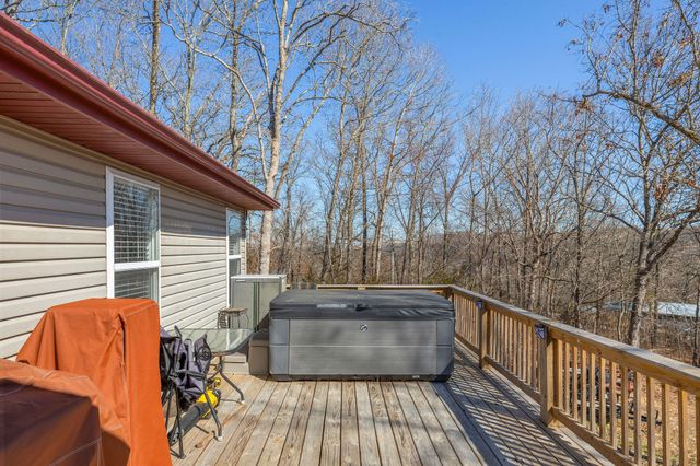 254 Sandy Lane, Hollister, MO 65672