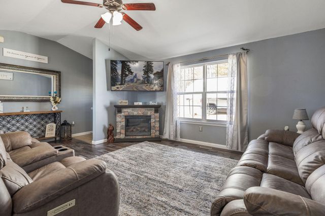 254 Sandy Lane, Hollister, MO 65672