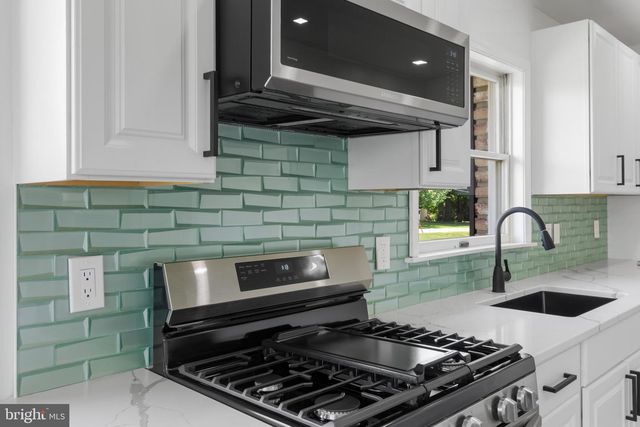 771 PLANK RD, New Freedom, PA 17349