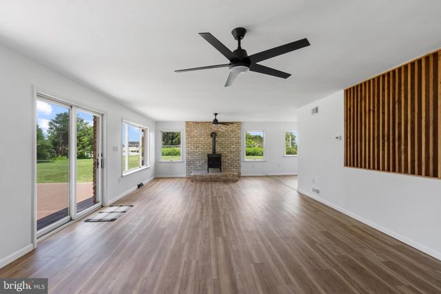 771 PLANK RD, New Freedom, PA 17349